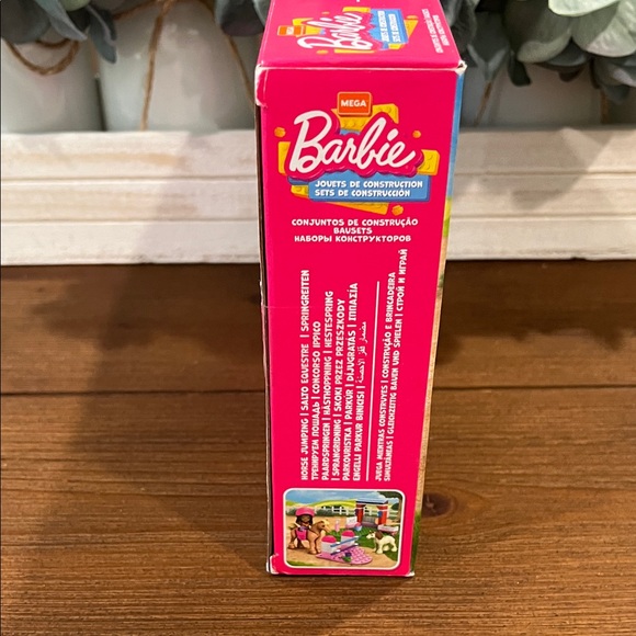 NWT Barbie Horse Jumping Building Set - Pink and Brown - Picture 5 of 9